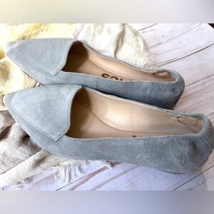 New Hush Puppy suede flats